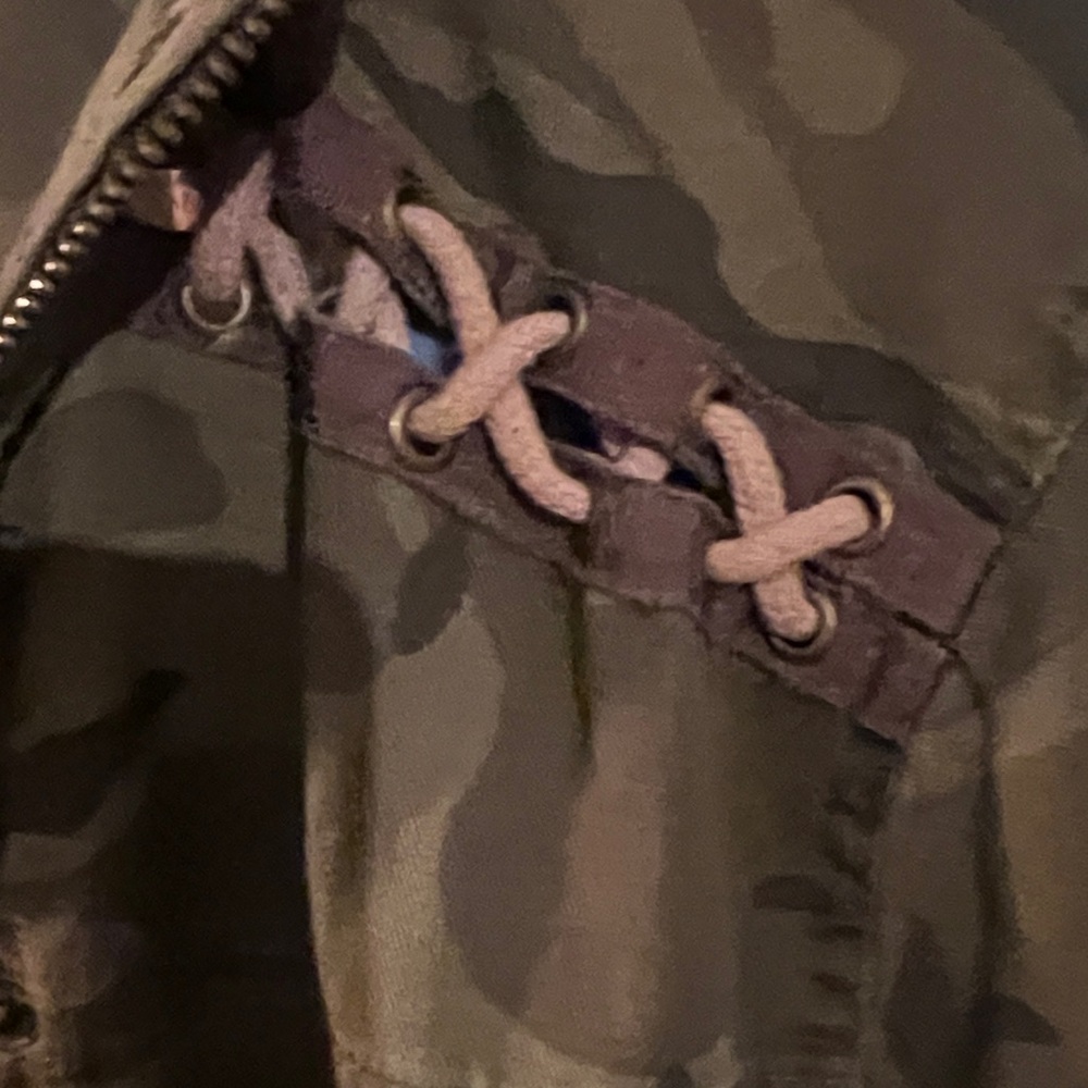 Gilded Intent Camouflage Jacket - Picture 3 of 3